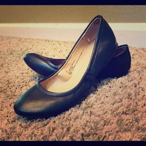 Women’s Mossimo Black leather flats